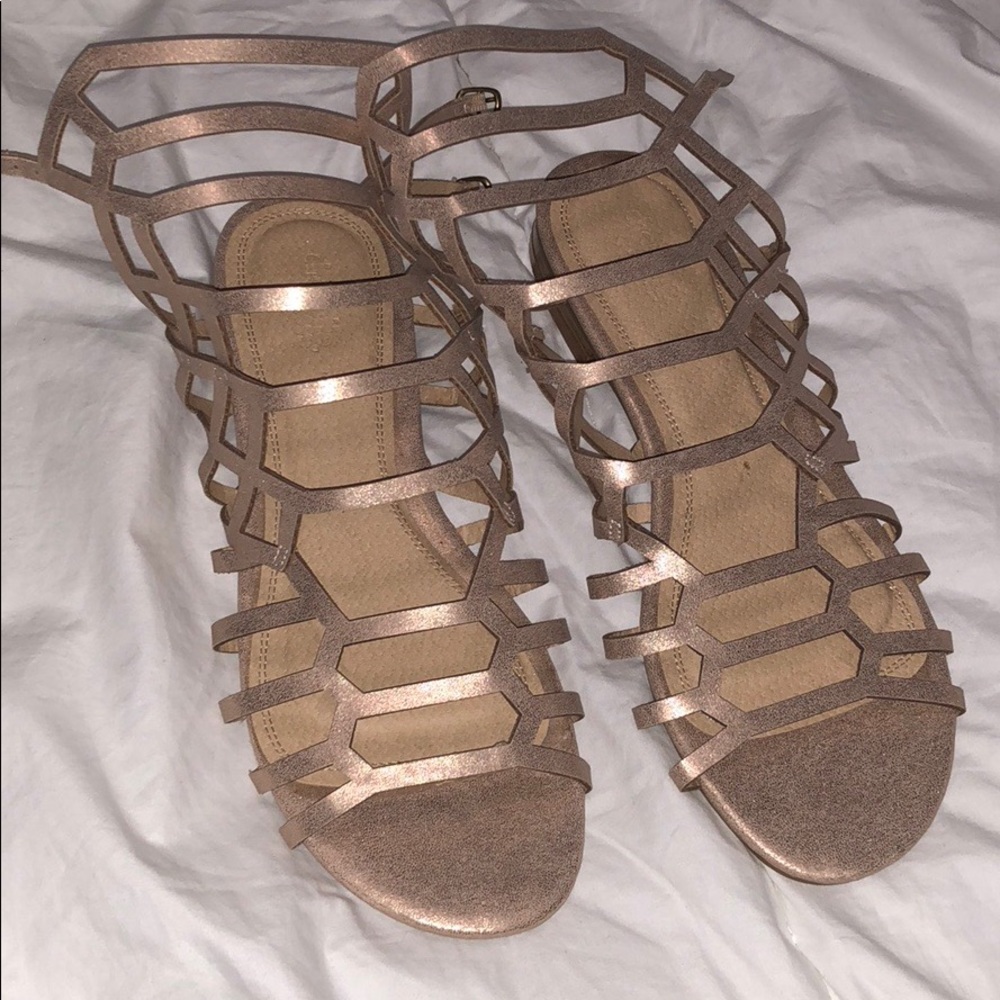 Short gladiator sandals